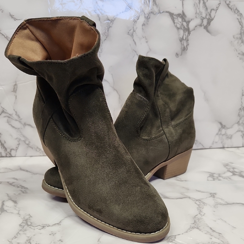 Dolcetta Jane  Olive Green Suede Ankle Boots